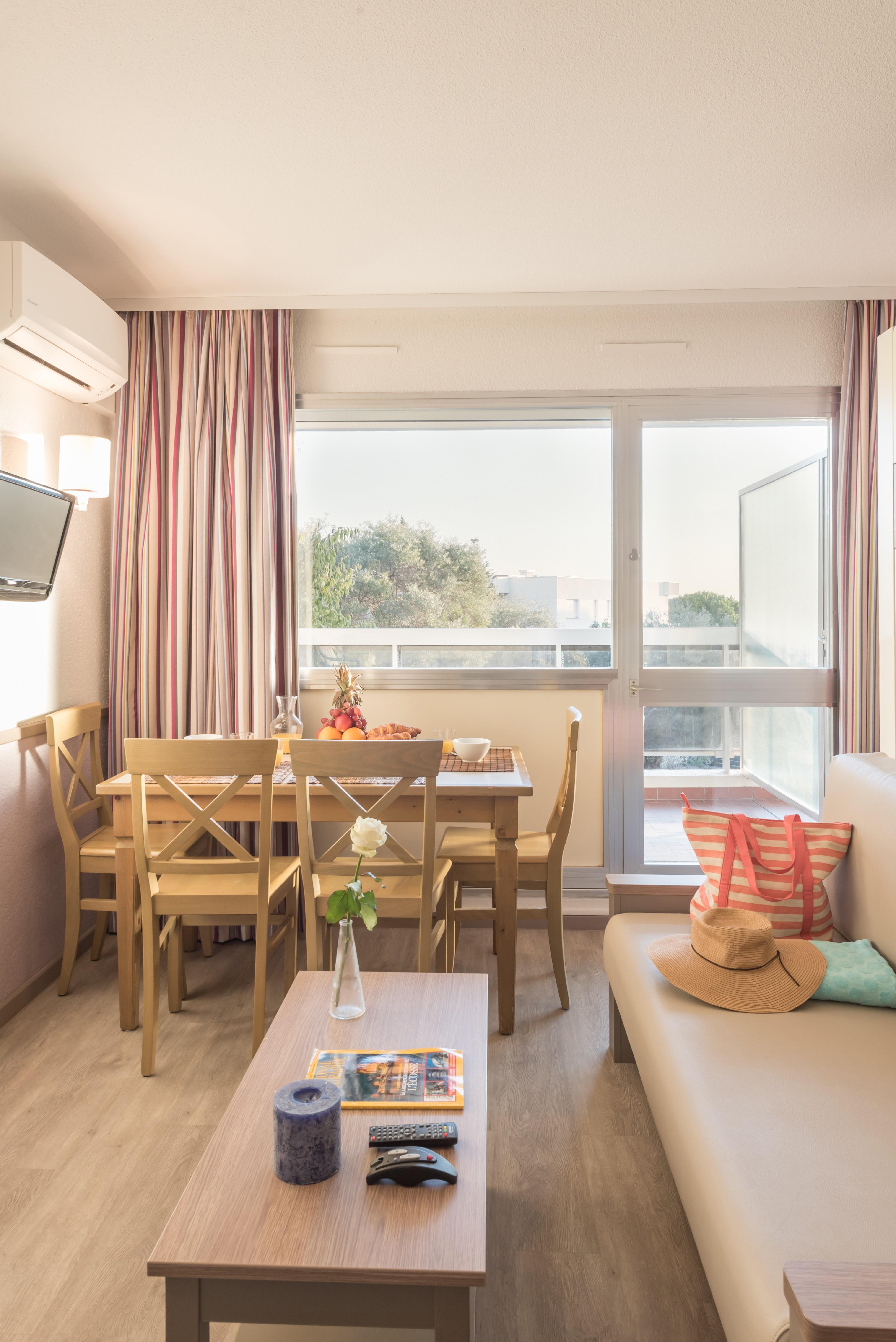 Residence Pierre & Vacances La Rostagne Juan-les-Pins Ngoại thất bức ảnh