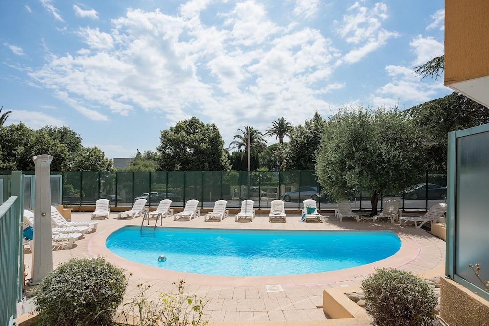 Residence Pierre & Vacances La Rostagne Juan-les-Pins Ngoại thất bức ảnh