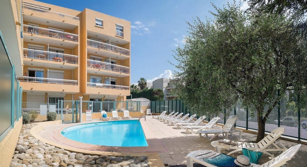 Residence Pierre & Vacances La Rostagne Juan-les-Pins Ngoại thất bức ảnh