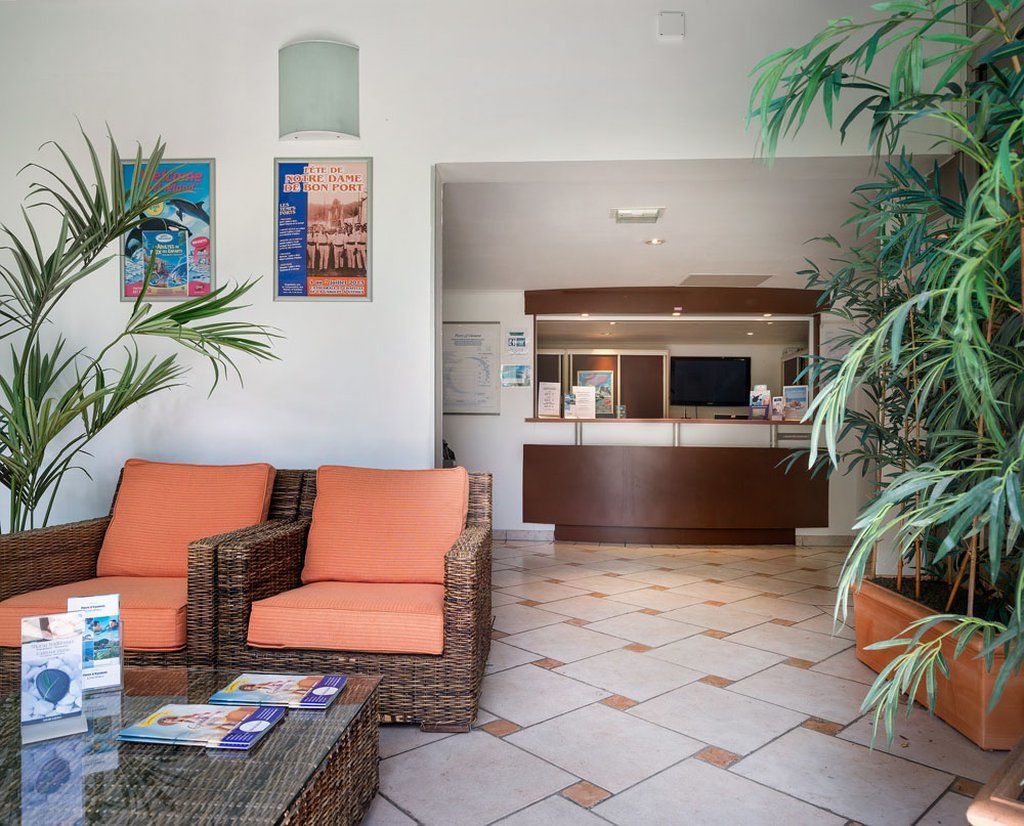 Residence Pierre & Vacances La Rostagne Juan-les-Pins Ngoại thất bức ảnh