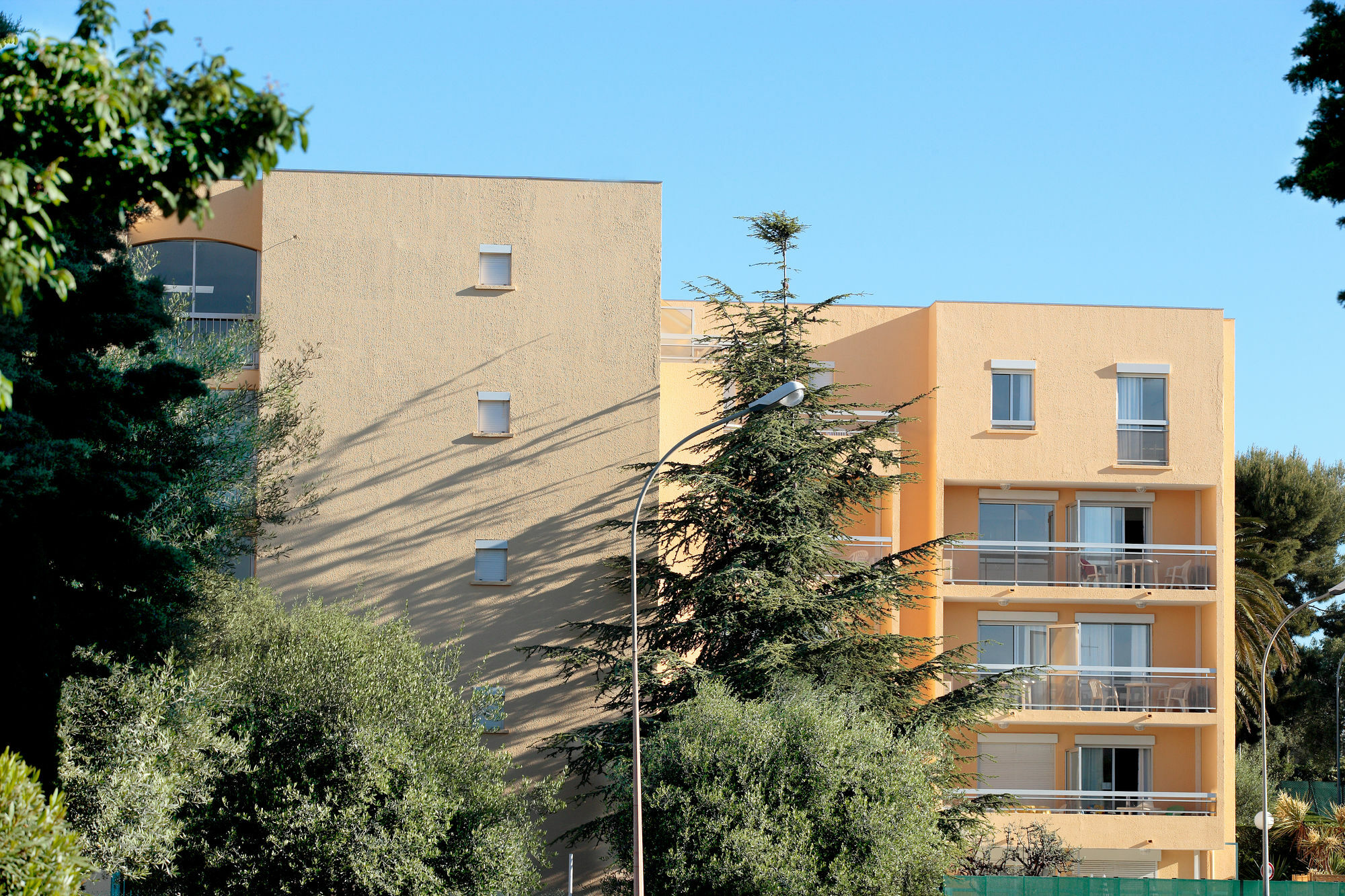 Residence Pierre & Vacances La Rostagne Juan-les-Pins Ngoại thất bức ảnh